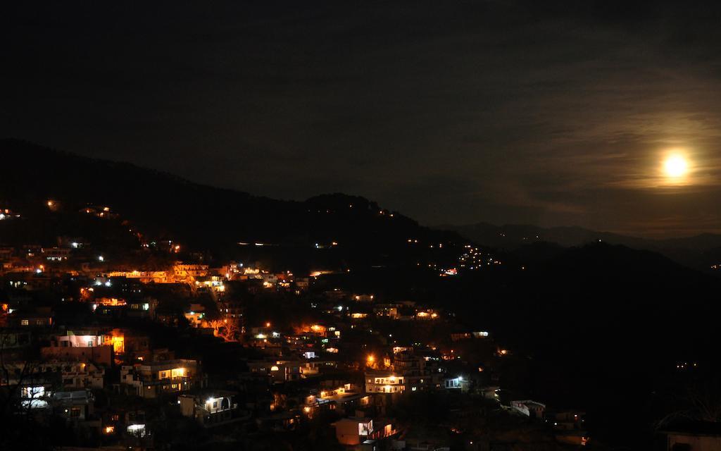 Hotel Sunita Almora Exteriér fotografie
